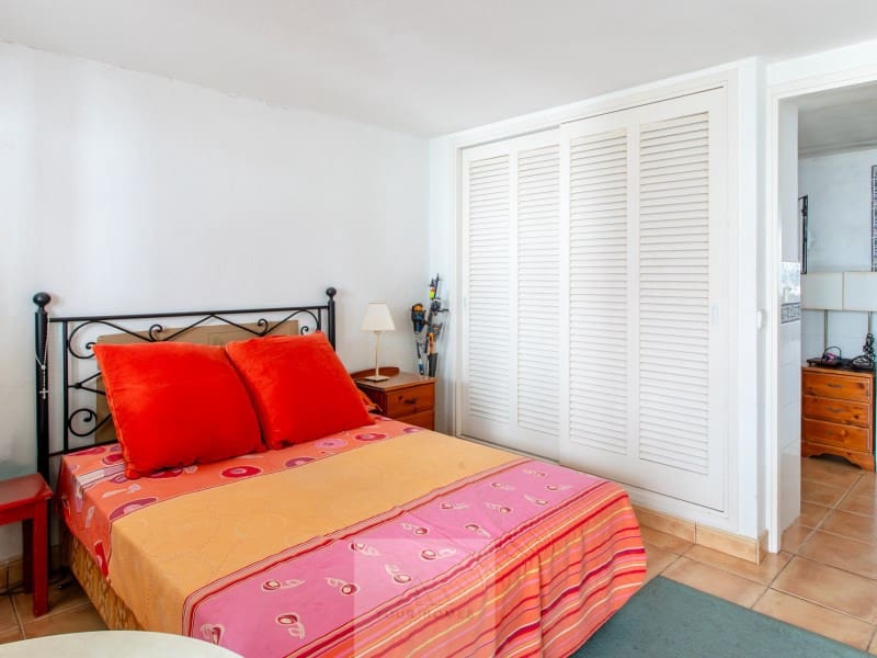 6 bedroom Villa for sale in Santa Eulalia / Santa Eularia with pool garage - € 4,900,000 (Ref: 9340398)