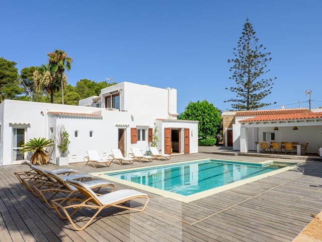 6 bedroom Villa for sale in Santa Eulalia / Santa Eularia with pool garage - € 4,900,000 (Ref: 9340398)