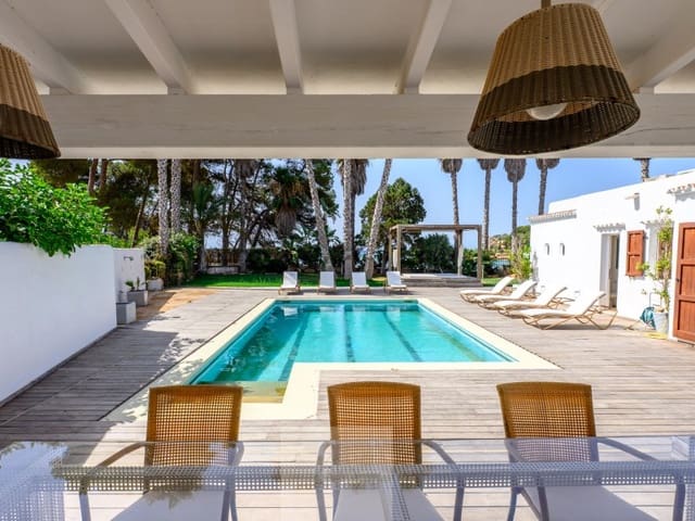 6 bedroom Villa for sale in Santa Eulalia / Santa Eularia with pool garage - € 4,900,000 (Ref: 9340398)