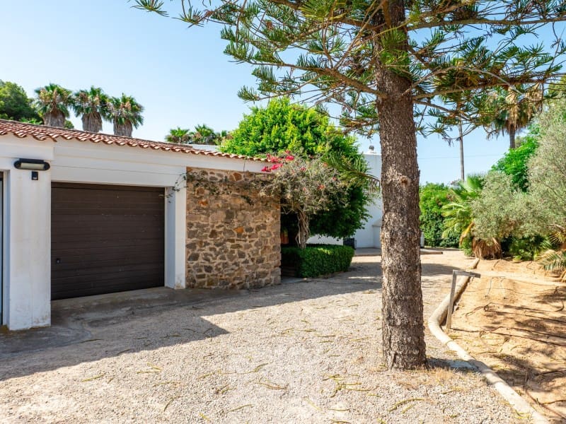 6 bedroom Villa for sale in Santa Eulalia / Santa Eularia with pool garage - € 4,900,000 (Ref: 9340398)