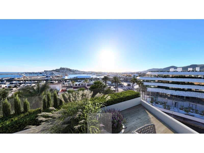2 slaapkamer Flat te koop in Ibiza dorp met zwembad garage - € 1.180.000 (Ref: 9344953)