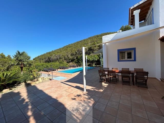 4 sypialnia Willa do wynajęcia w Sant Carles de Peralta, Santa Eulalia / Santa Eularia z basenem garażem - 6 600 € (Ref: 9379240)