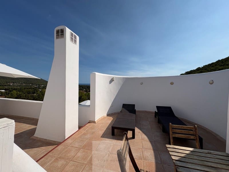 4 sypialnia Willa do wynajęcia w Sant Carles de Peralta z basenem garażem - 6 600 € (Ref: 9379240)