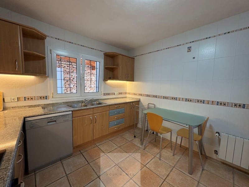 4 sypialnia Willa do wynajęcia w Sant Carles de Peralta z basenem garażem - 6 600 € (Ref: 9379240)