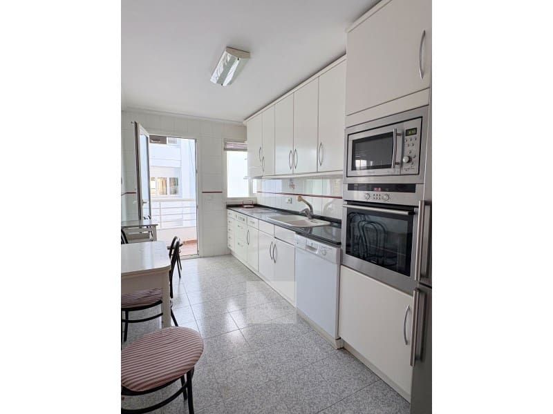 3 bedroom Flat for sale in Santa Eulalia / Santa Eularia with garage - € 1,050,000 (Ref: 9406574)