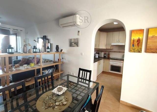 Apartamento de 2 habitaciones en Vera en venta con piscina - 265.000 € (Ref: 8012897)