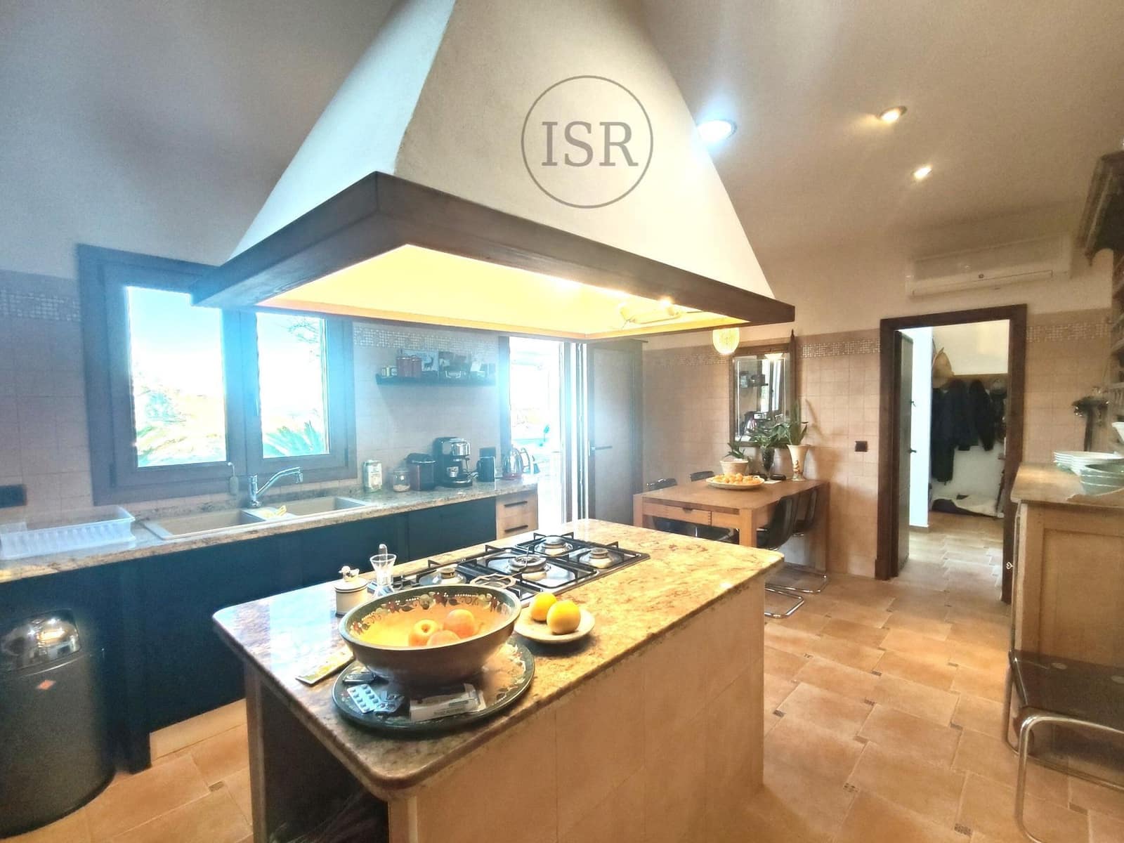 5 soverom Villa til salgs i Nijar med svømmebasseng garasje - € 569 000 (Ref: 8012899)