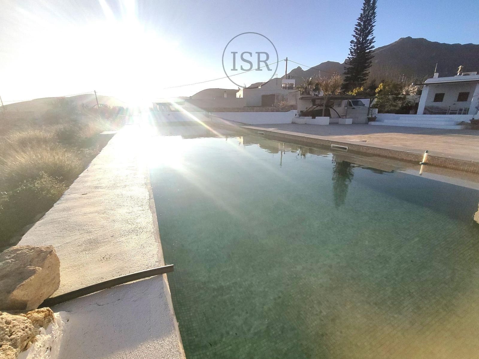 5 soverom Villa til salgs i Nijar med svømmebasseng garasje - € 569 000 (Ref: 8012899)