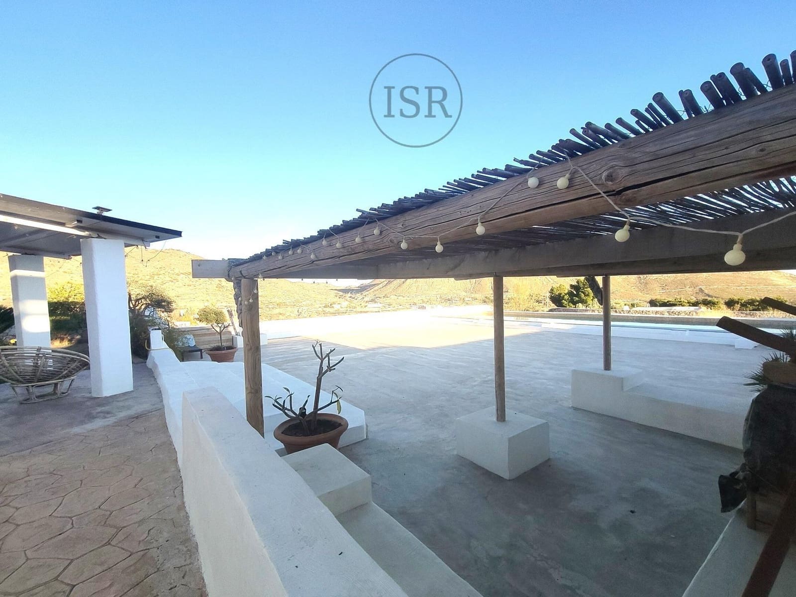 5 soverom Villa til salgs i Nijar med svømmebasseng garasje - € 569 000 (Ref: 8012899)