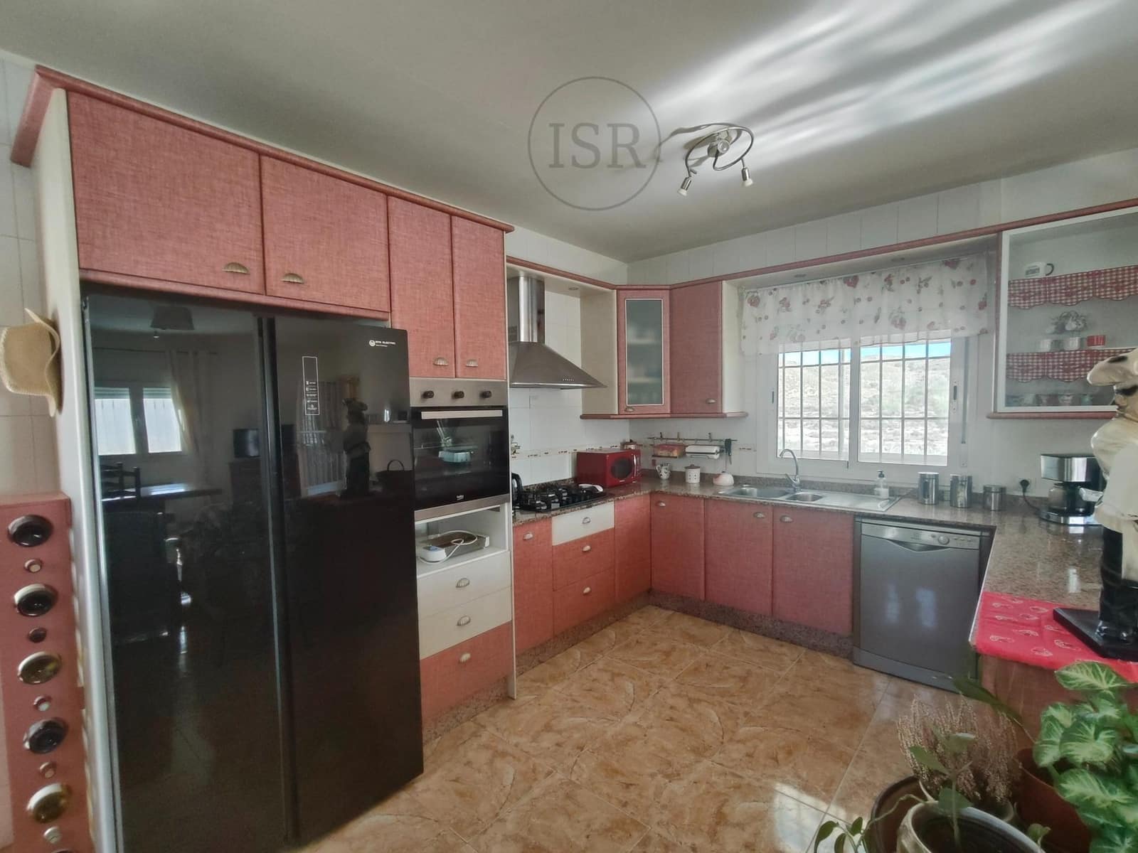 6 soveværelse Finca/Landehus til salg i Sorbas med swimmingpool garage - € 197.000 (Ref: 8199495)