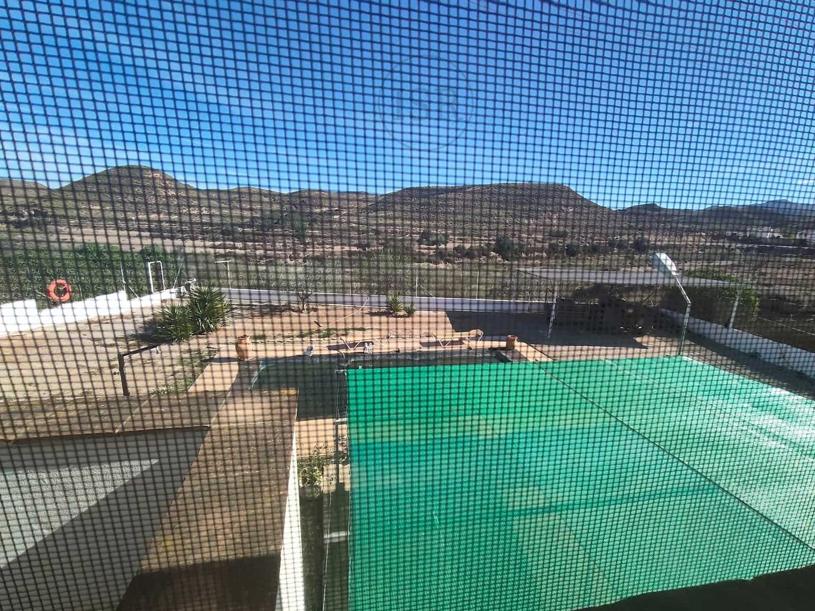 6 soveværelse Finca/Landehus til salg i Sorbas med swimmingpool garage - € 197.000 (Ref: 8199495)