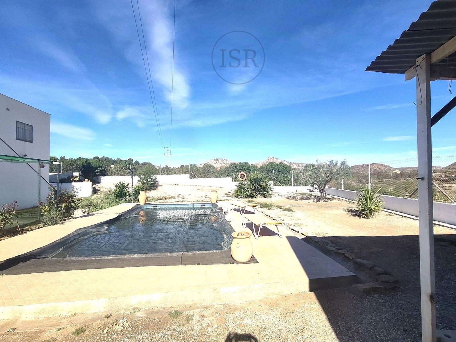 6 soveværelse Finca/Landehus til salg i Sorbas med swimmingpool garage - € 197.000 (Ref: 8199495)