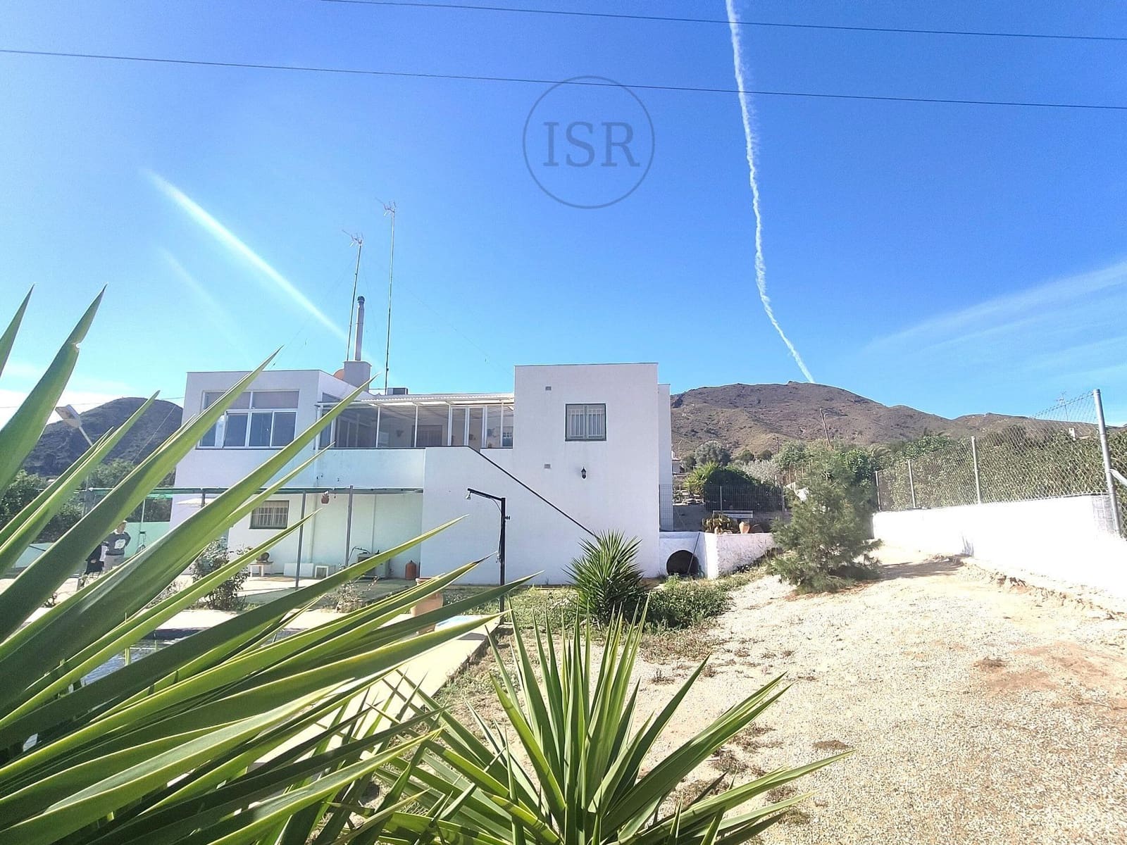 6 soveværelse Finca/Landehus til salg i Sorbas med swimmingpool garage - € 197.000 (Ref: 8199495)