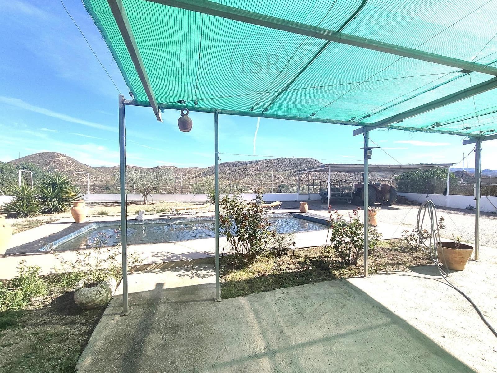 6 soveværelse Finca/Landehus til salg i Sorbas med swimmingpool garage - € 197.000 (Ref: 8199495)