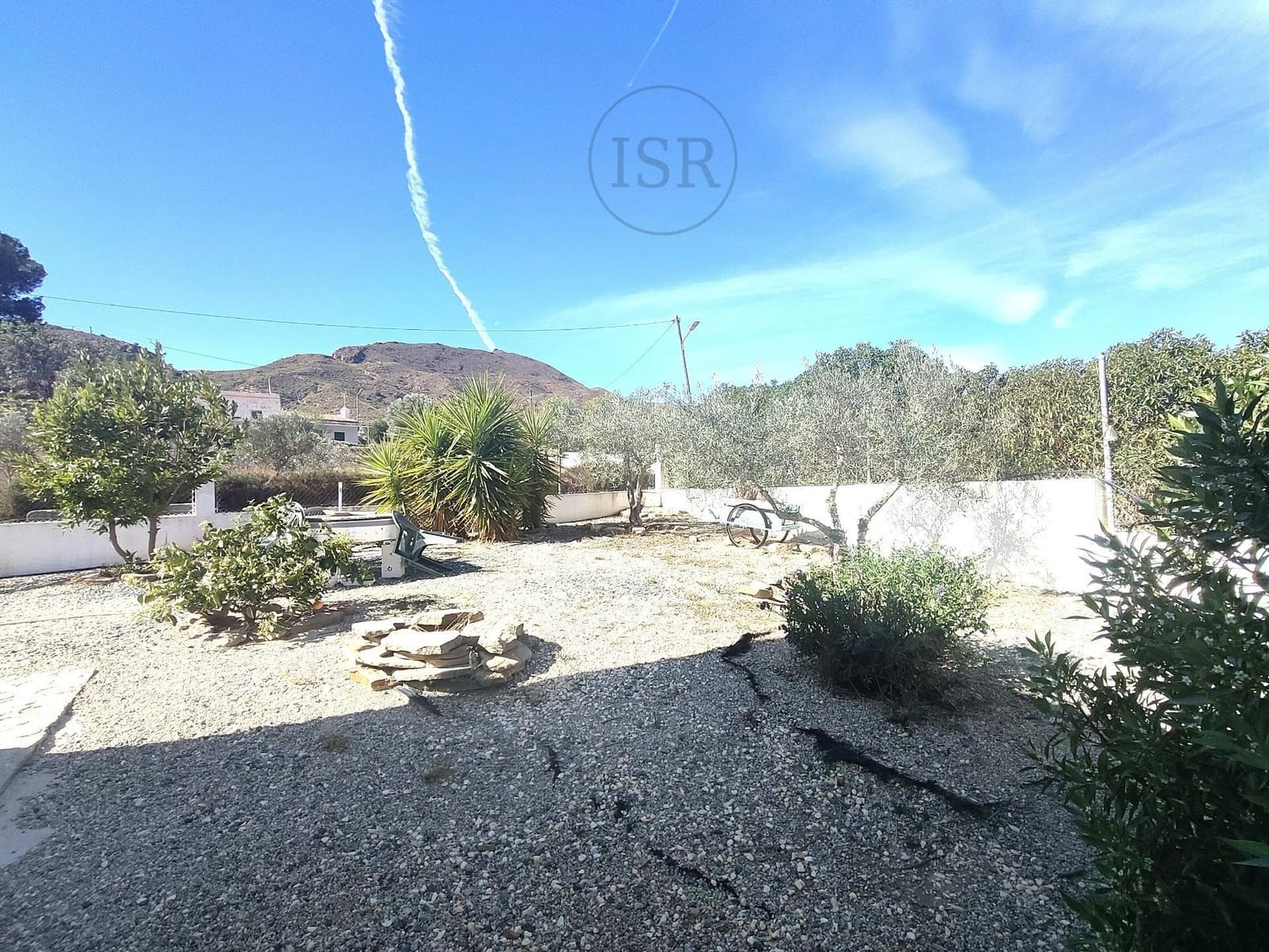 6 soveværelse Finca/Landehus til salg i Sorbas med swimmingpool garage - € 197.000 (Ref: 8199495)