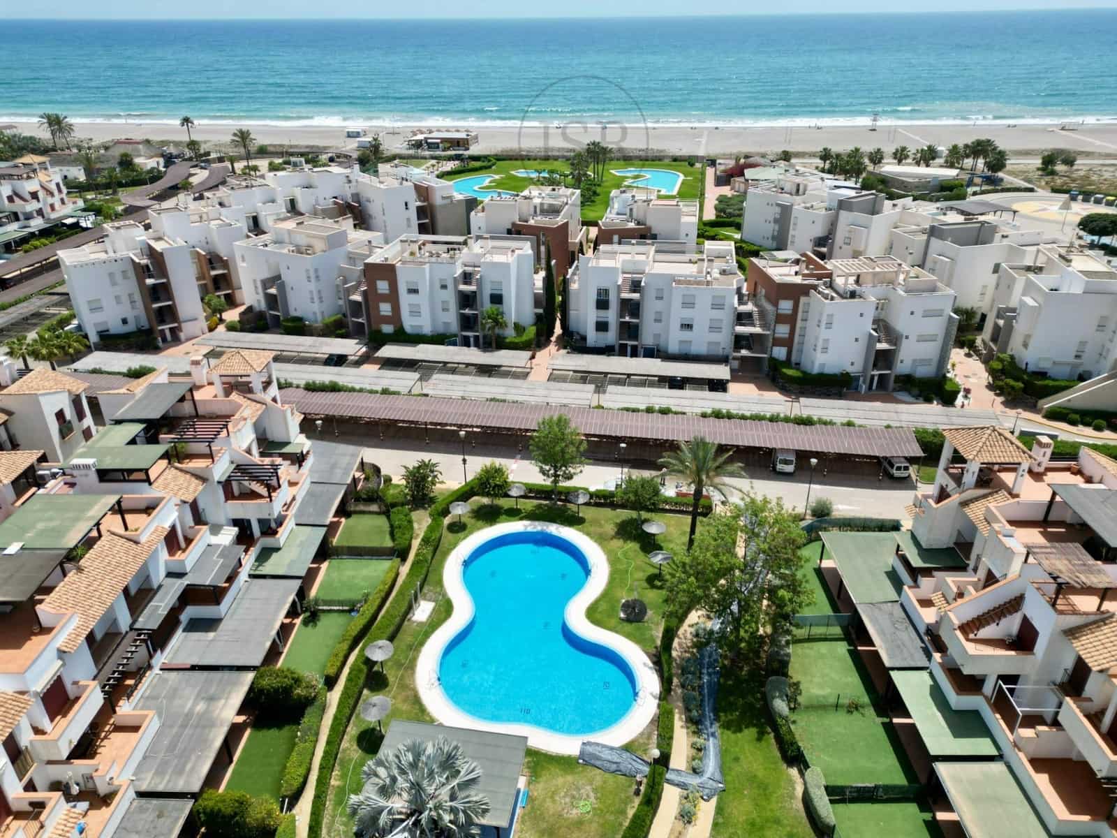 2 soveværelse Penthouse til salg i Puerto del Rey med swimmingpool - € 220.000 (Ref: 8373866)