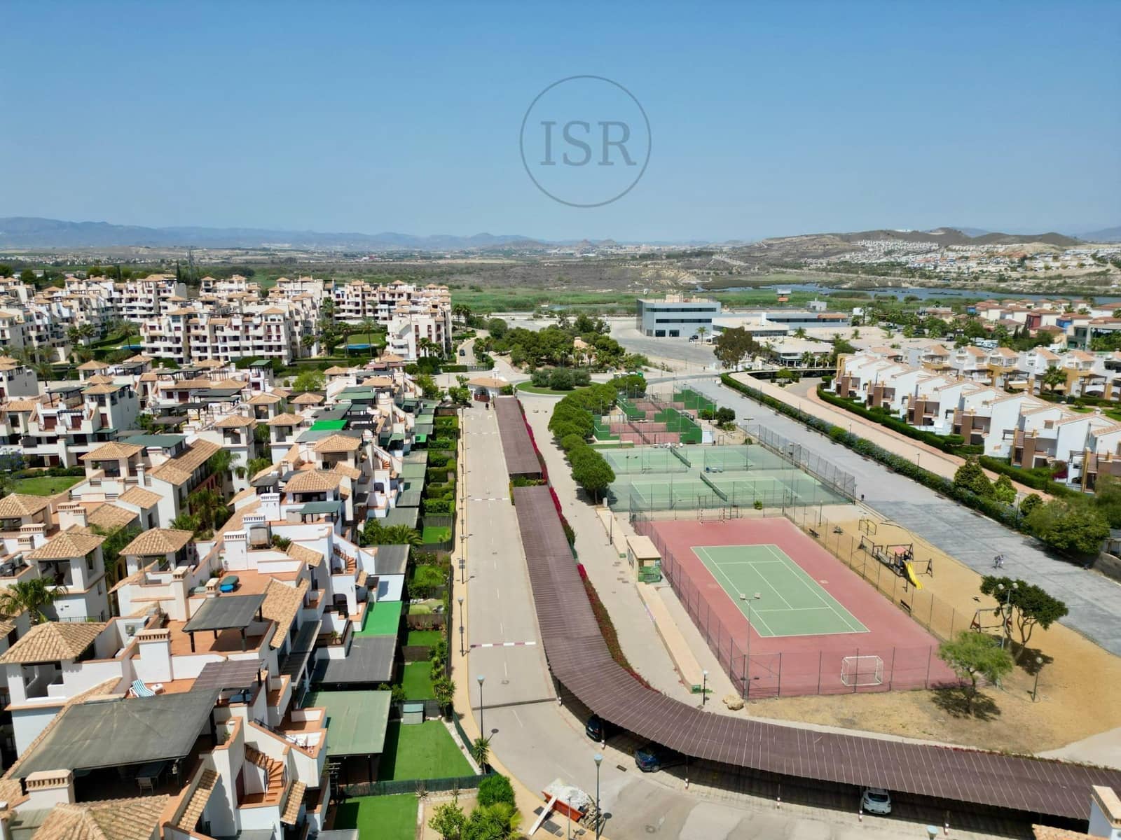 2 soveværelse Penthouse til salg i Puerto del Rey med swimmingpool - € 220.000 (Ref: 8373866)