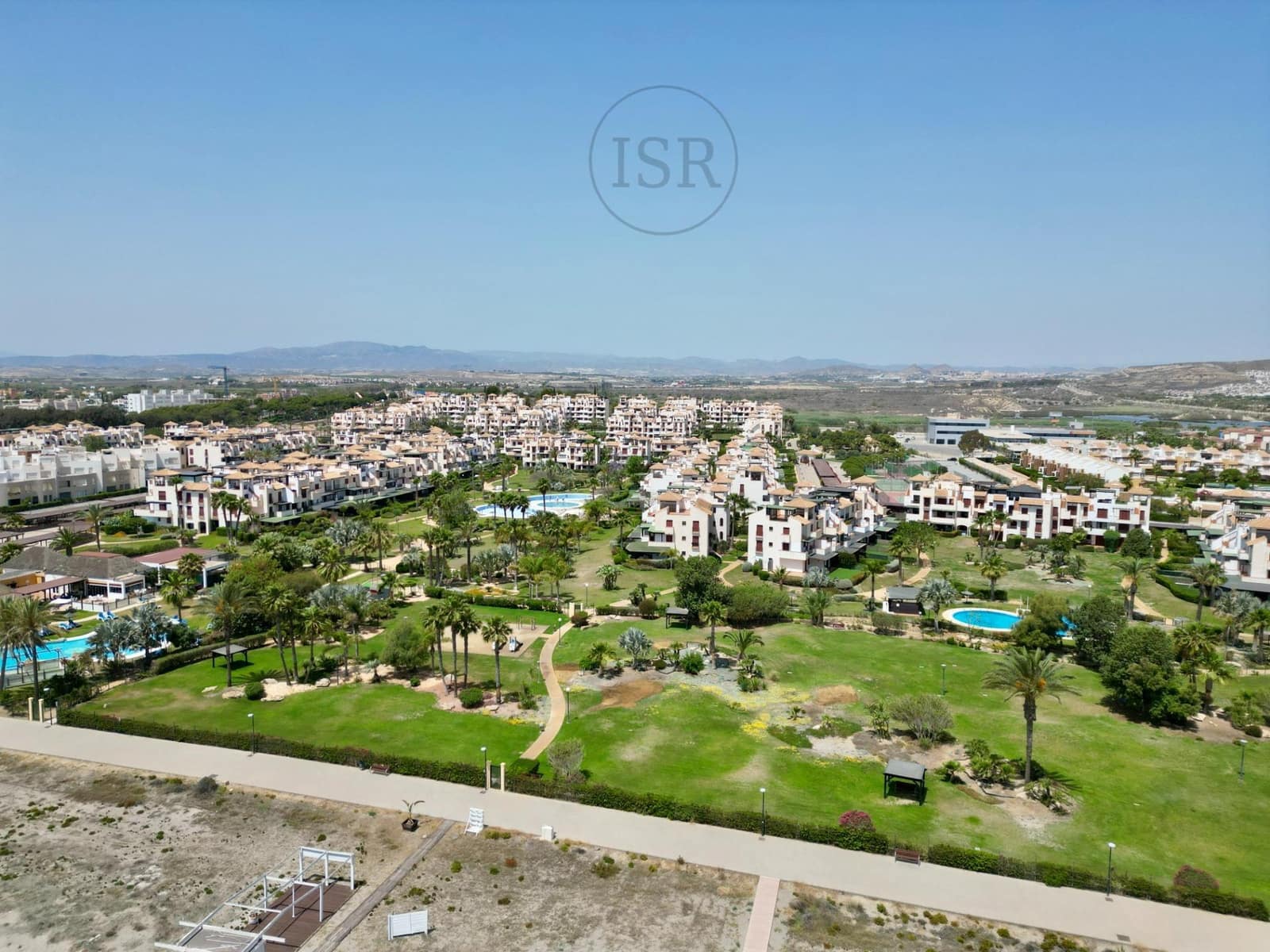 2 soveværelse Penthouse til salg i Puerto del Rey med swimmingpool - € 220.000 (Ref: 8373866)