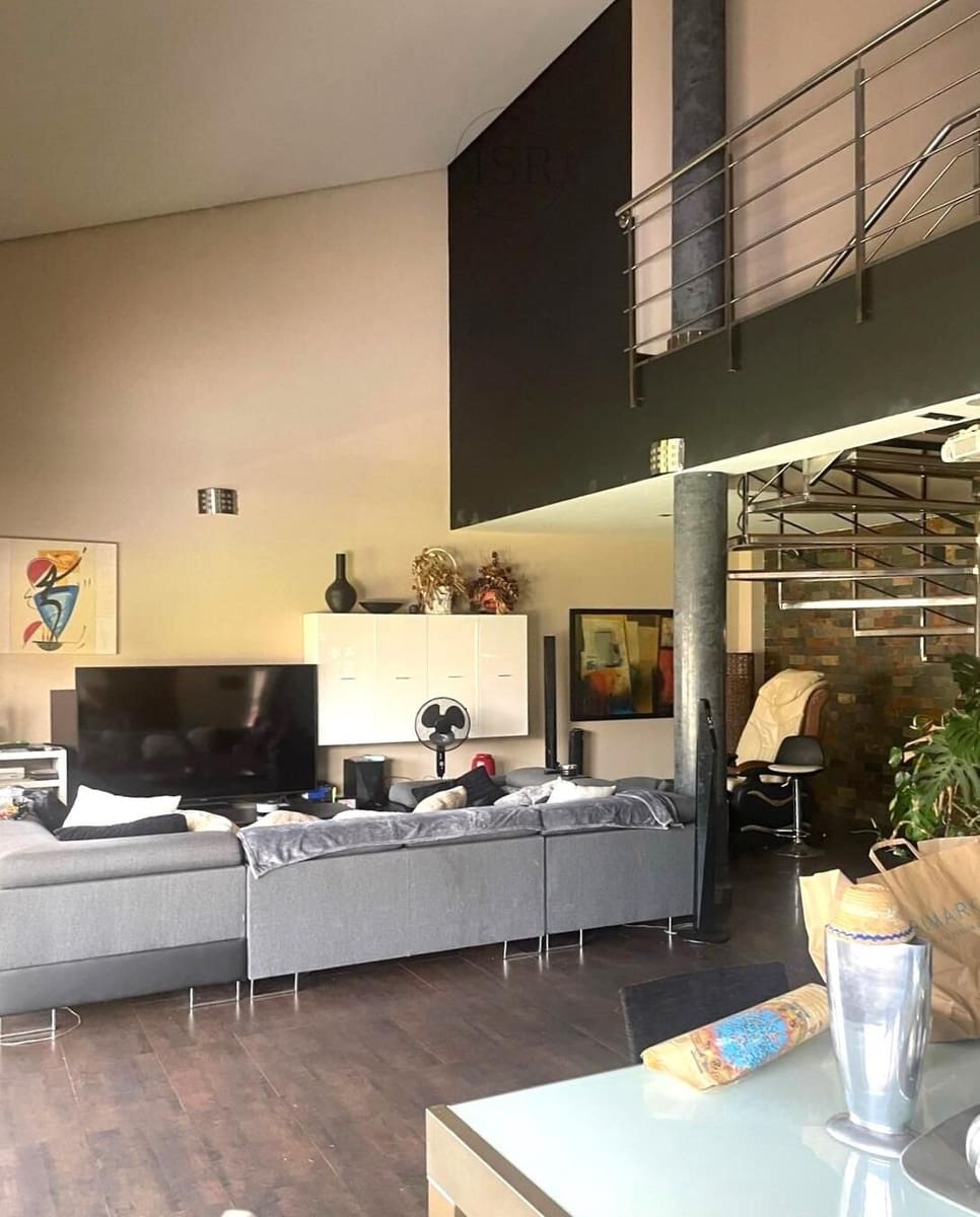 5 soveværelse Villa til salg i Baza med swimmingpool garage - € 594.000 (Ref: 8440382)