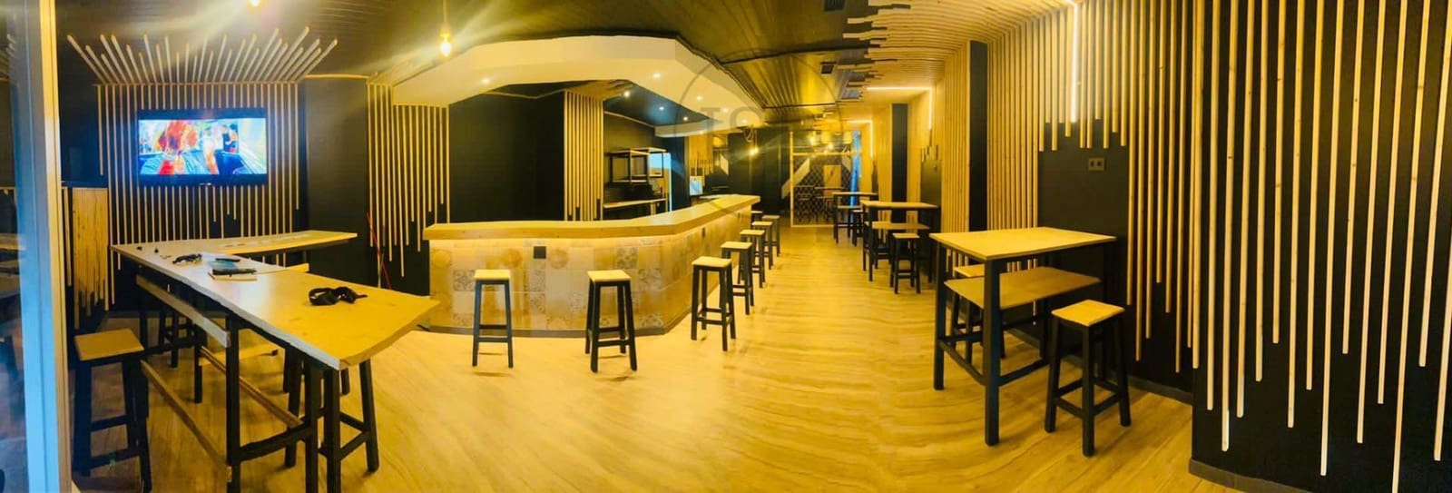 Local Comercial en Baza en venta - 350.000 € (Ref: 8442462)