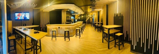Local Comercial en Baza en venta - 350.000 € (Ref: 8442462)