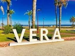 Apartamento de 3 habitaciones en Vera en venta con piscina - 265.000 € (Ref: 9102960)