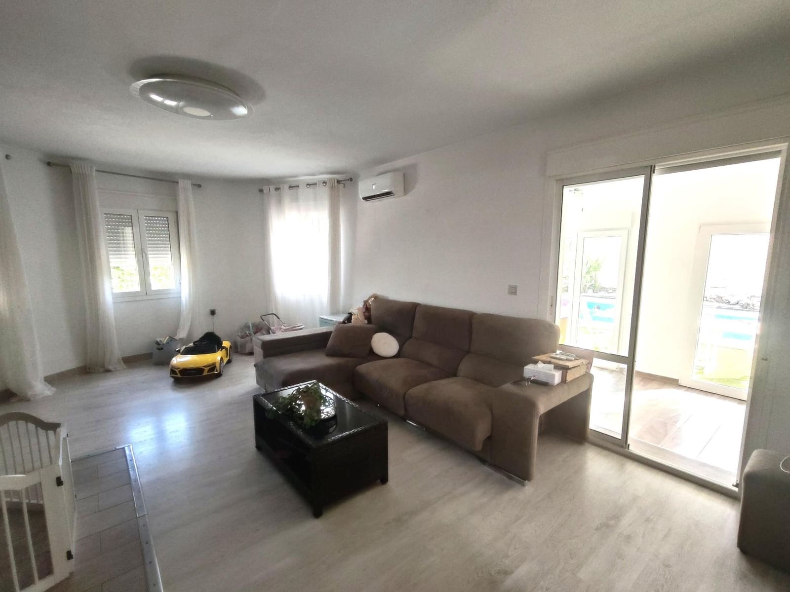 6 bedroom Villa for sale in Vera with pool - € 379,500 (Ref: 9114237)