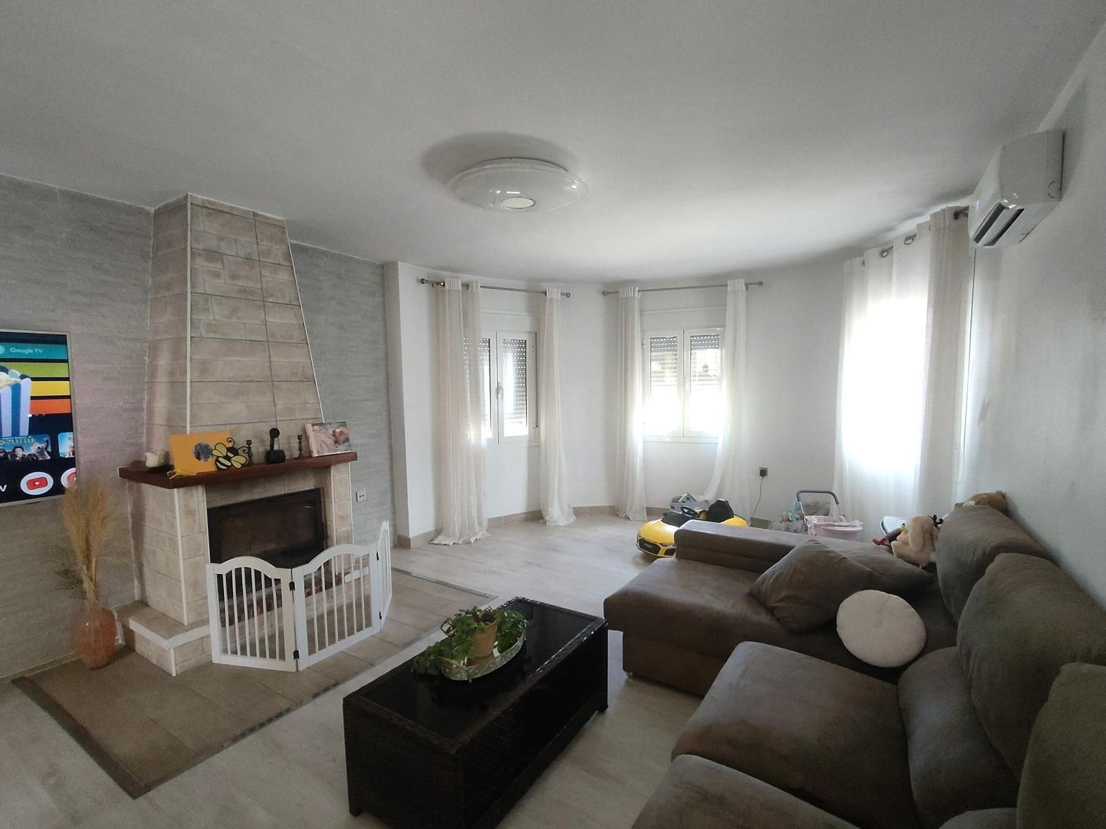 6 bedroom Villa for sale in Vera with pool - € 379,500 (Ref: 9114237)