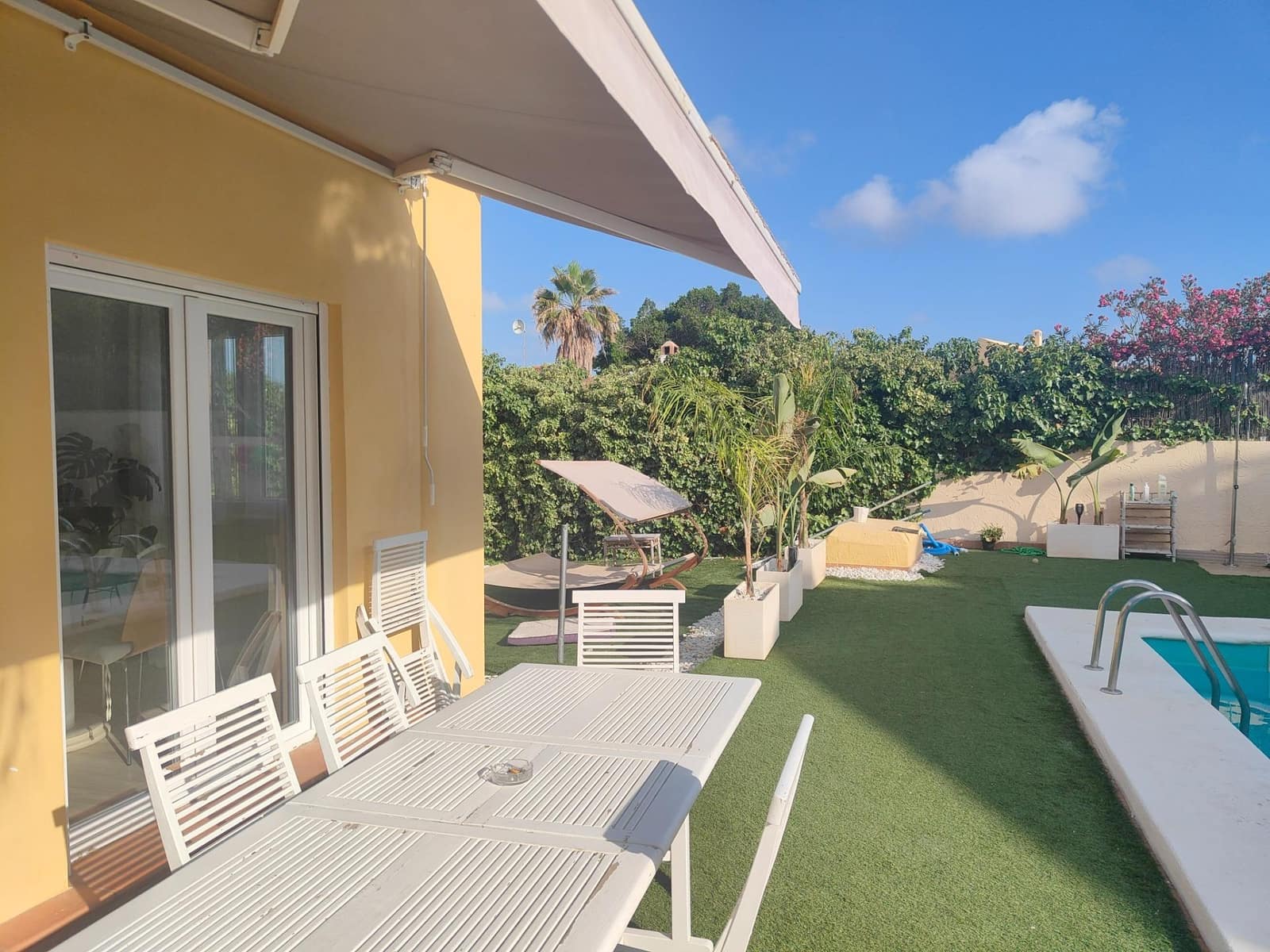 6 bedroom Villa for sale in Vera with pool - € 379,500 (Ref: 9114237)