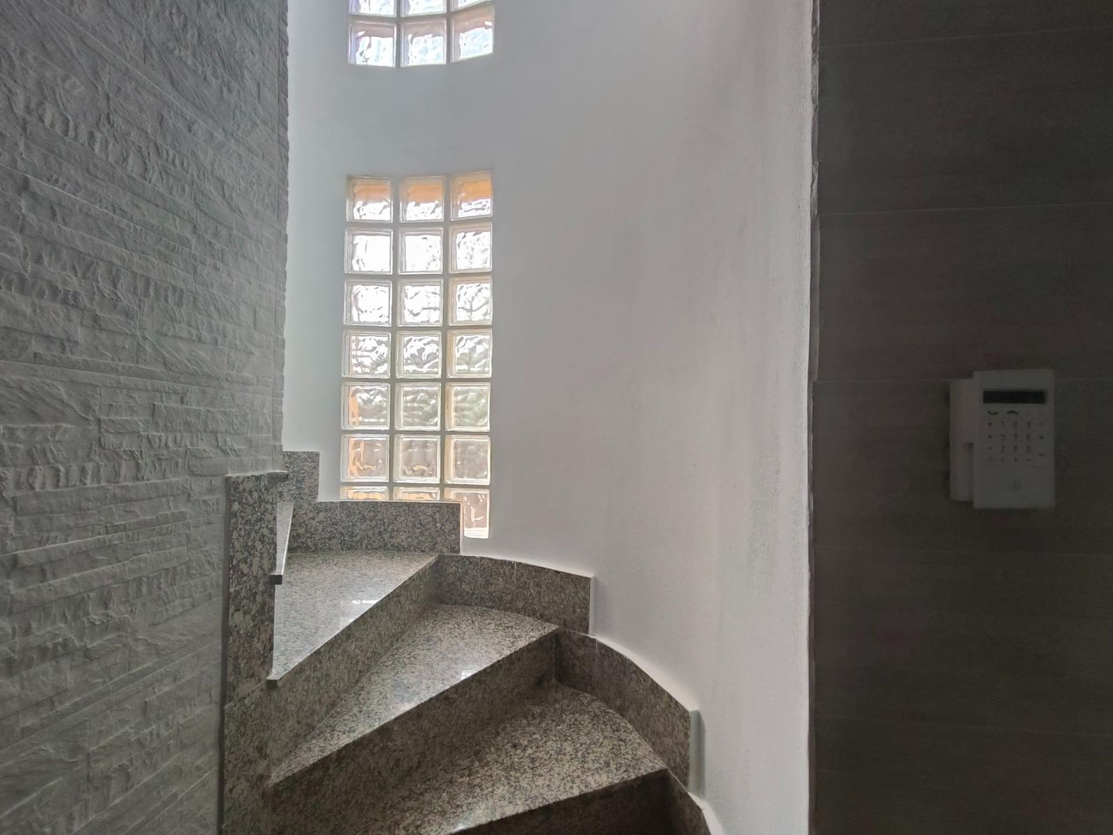 6 bedroom Villa for sale in Vera with pool - € 379,500 (Ref: 9114237)