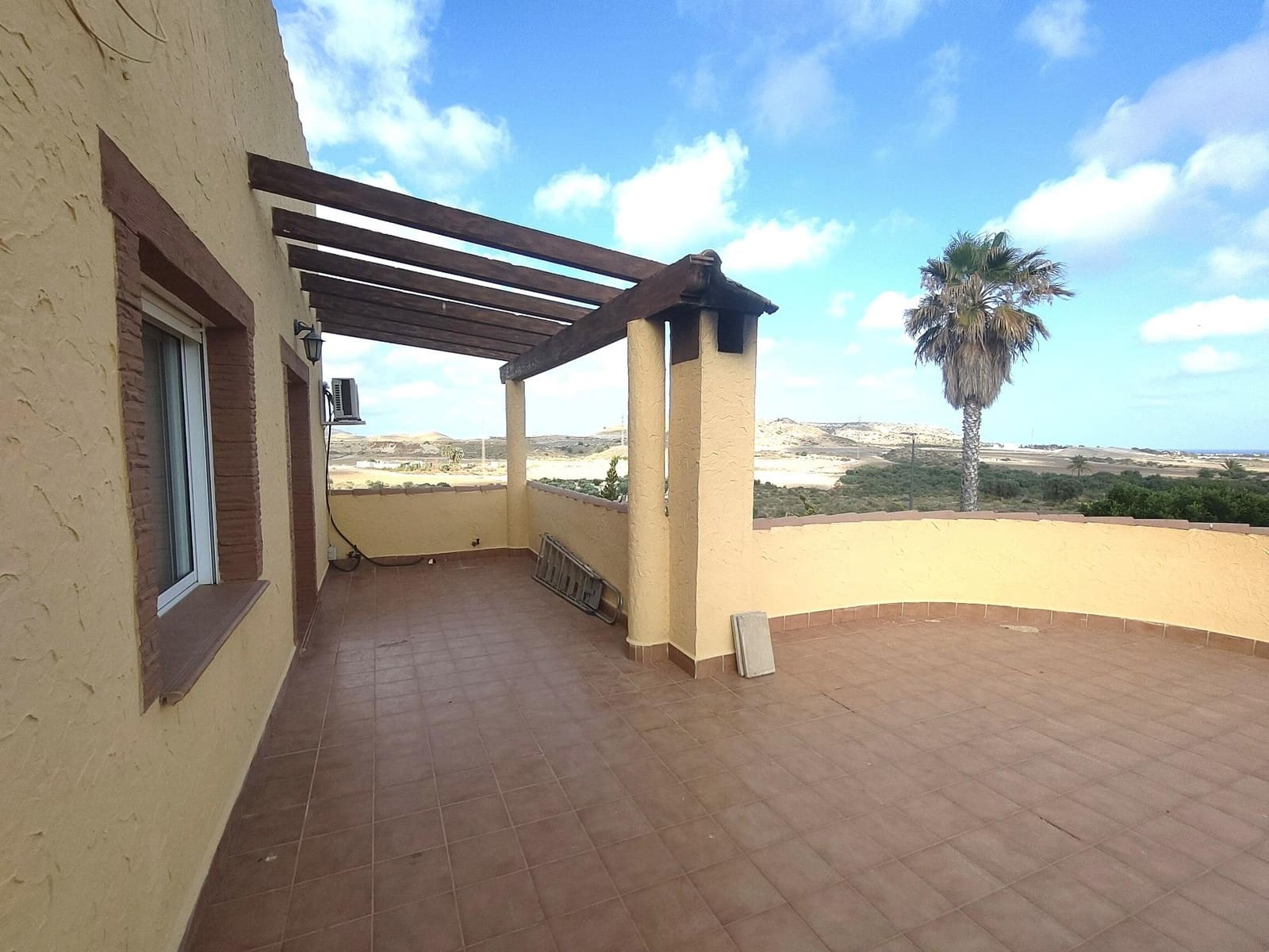 6 bedroom Villa for sale in Vera with pool - € 379,500 (Ref: 9114237)