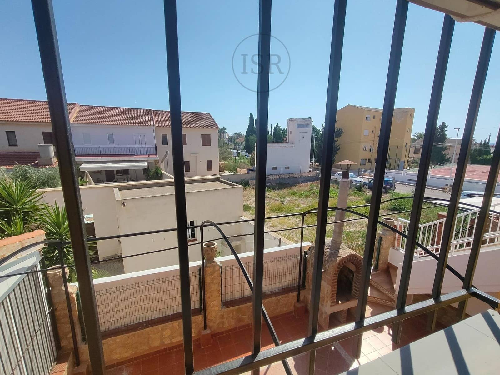 8 soveværelse Rækkehus til salg i San Juan de los Terreros med garage - € 250.000 (Ref: 9165843)