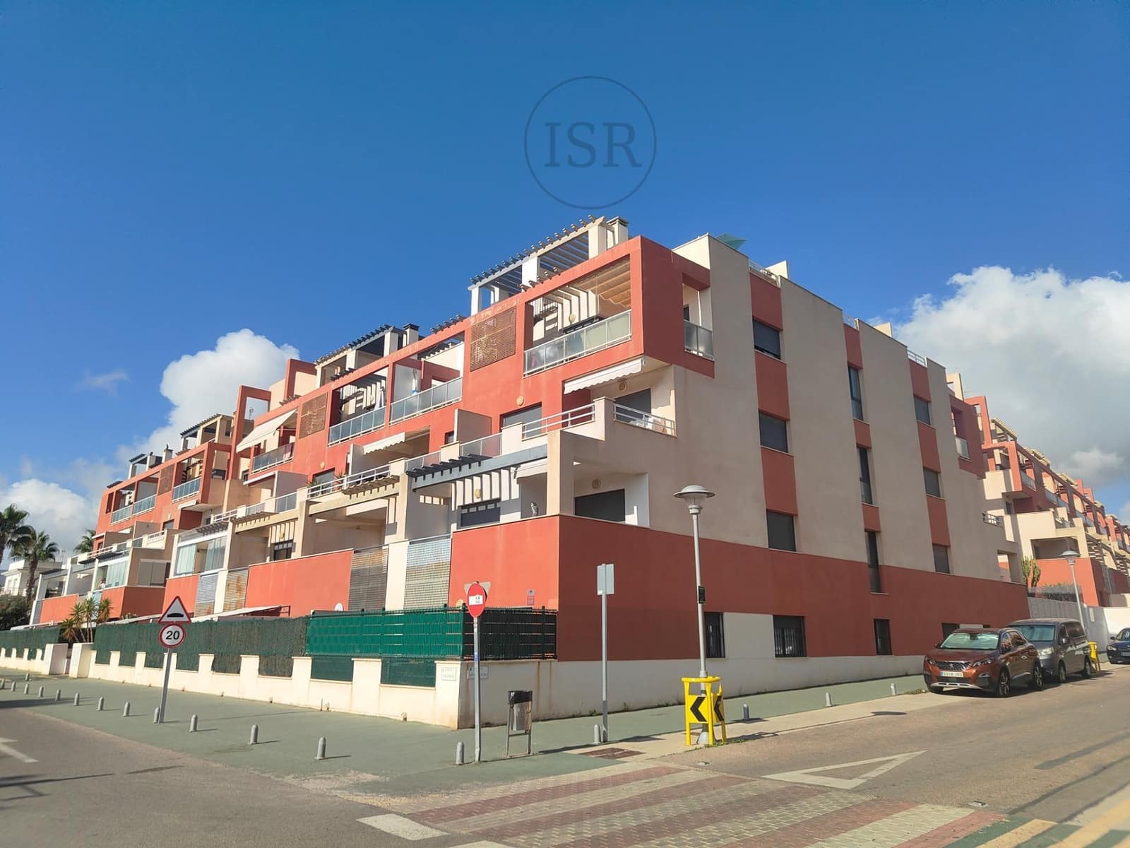 2 soveværelse Penthouse til salg i Puerto del Rey med swimmingpool - € 197.000 (Ref: 9240451)