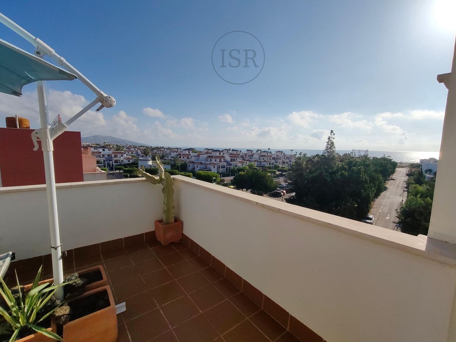 2 soveværelse Penthouse til salg i Puerto del Rey med swimmingpool - € 197.000 (Ref: 9240451)