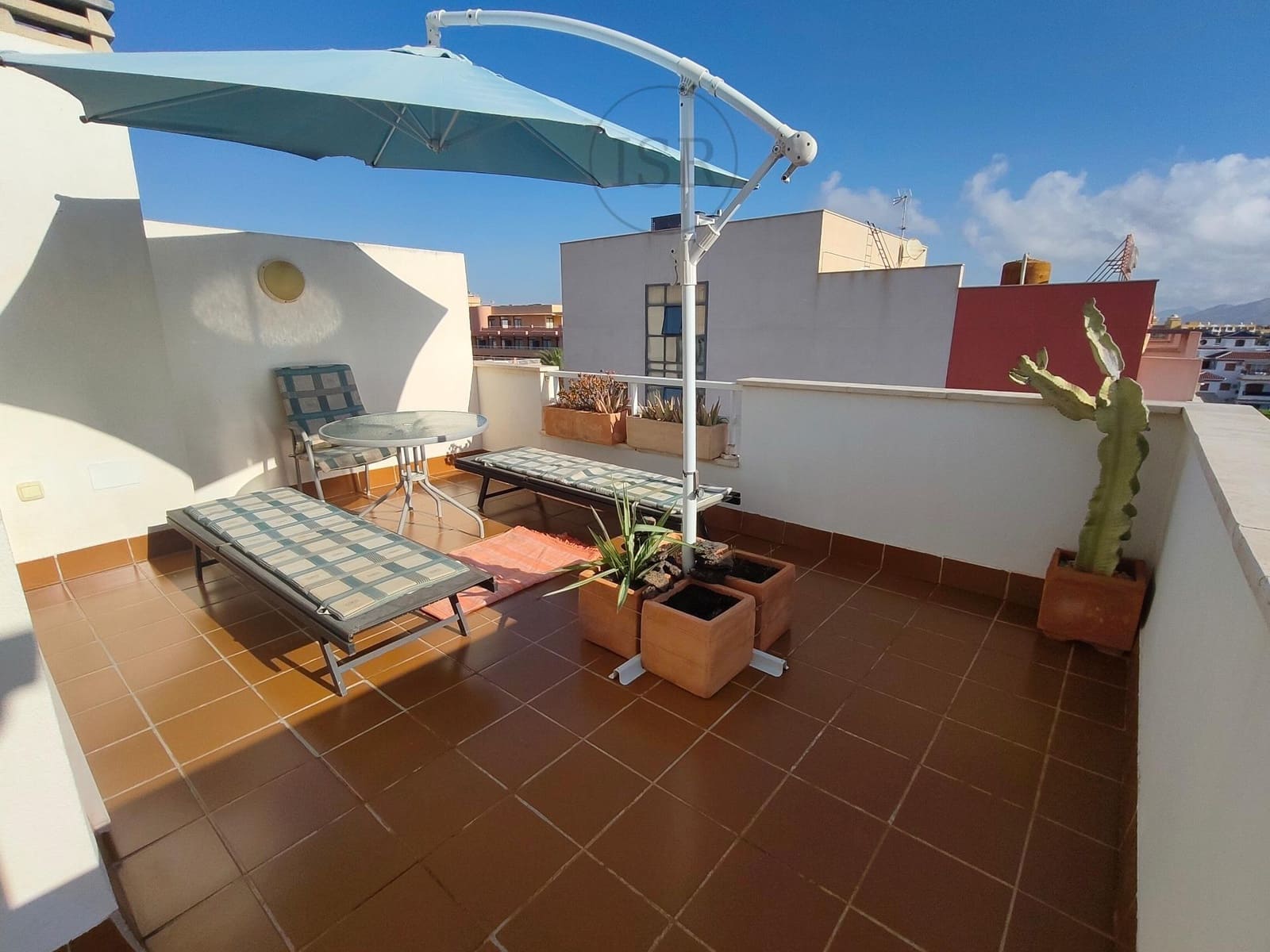 2 soveværelse Penthouse til salg i Puerto del Rey med swimmingpool - € 197.000 (Ref: 9240451)