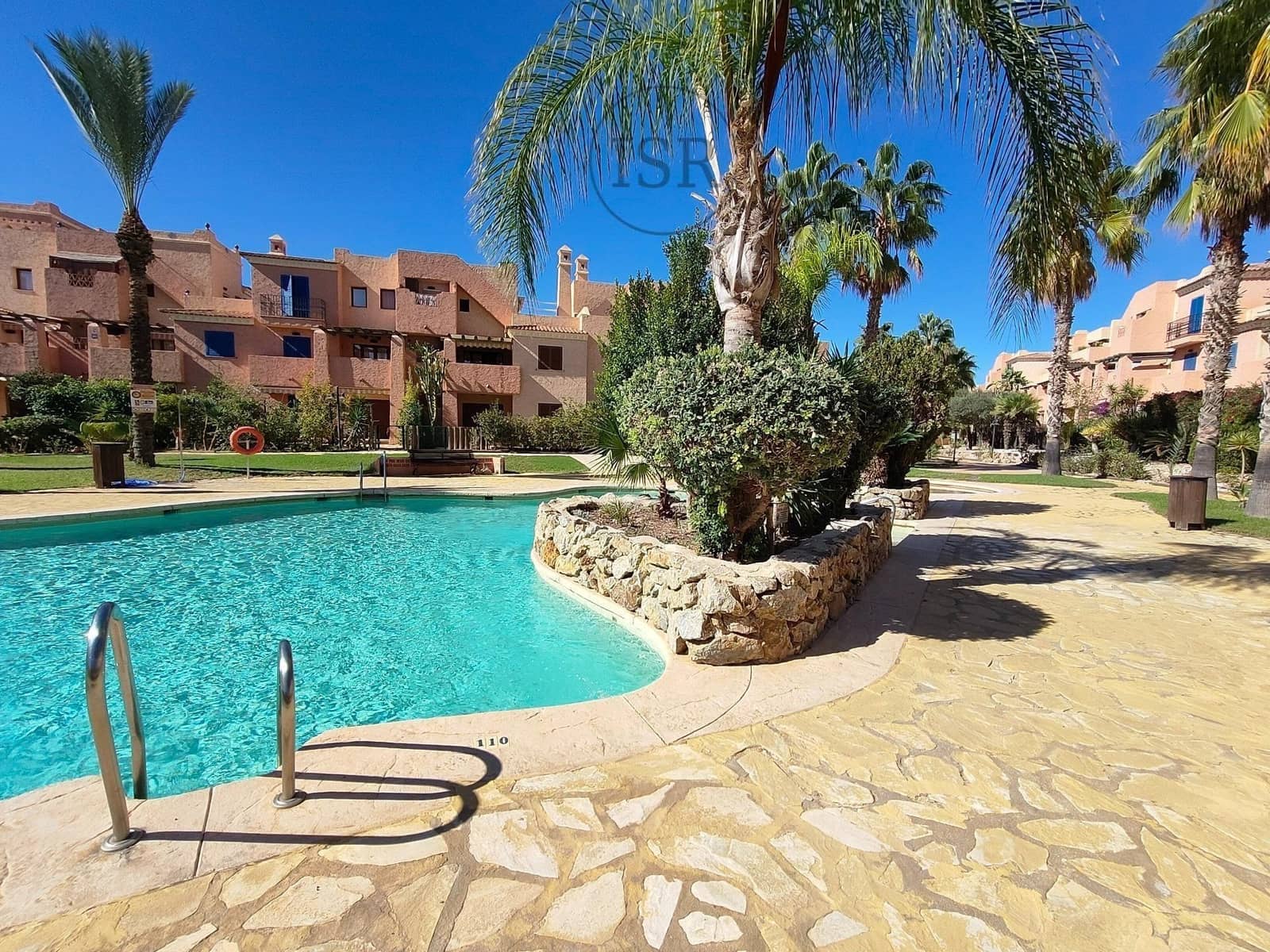 1 bedroom Penthouse for sale in Puerto del Rey with pool - € 169,500 (Ref: 9599614)