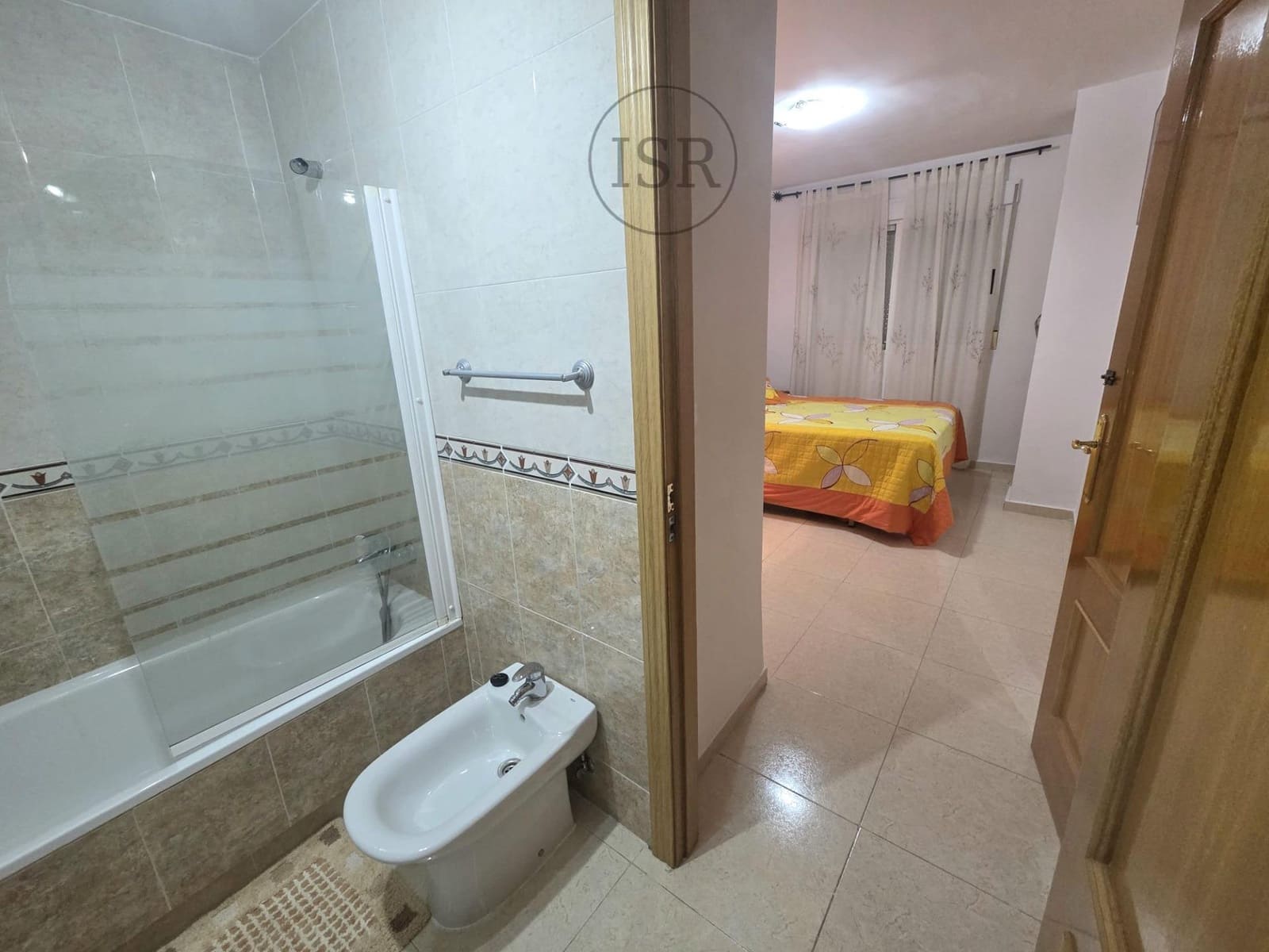 3 bedroom Apartment for sale in Garrucha with pool garage - € 185,000 (Ref: 9815923)