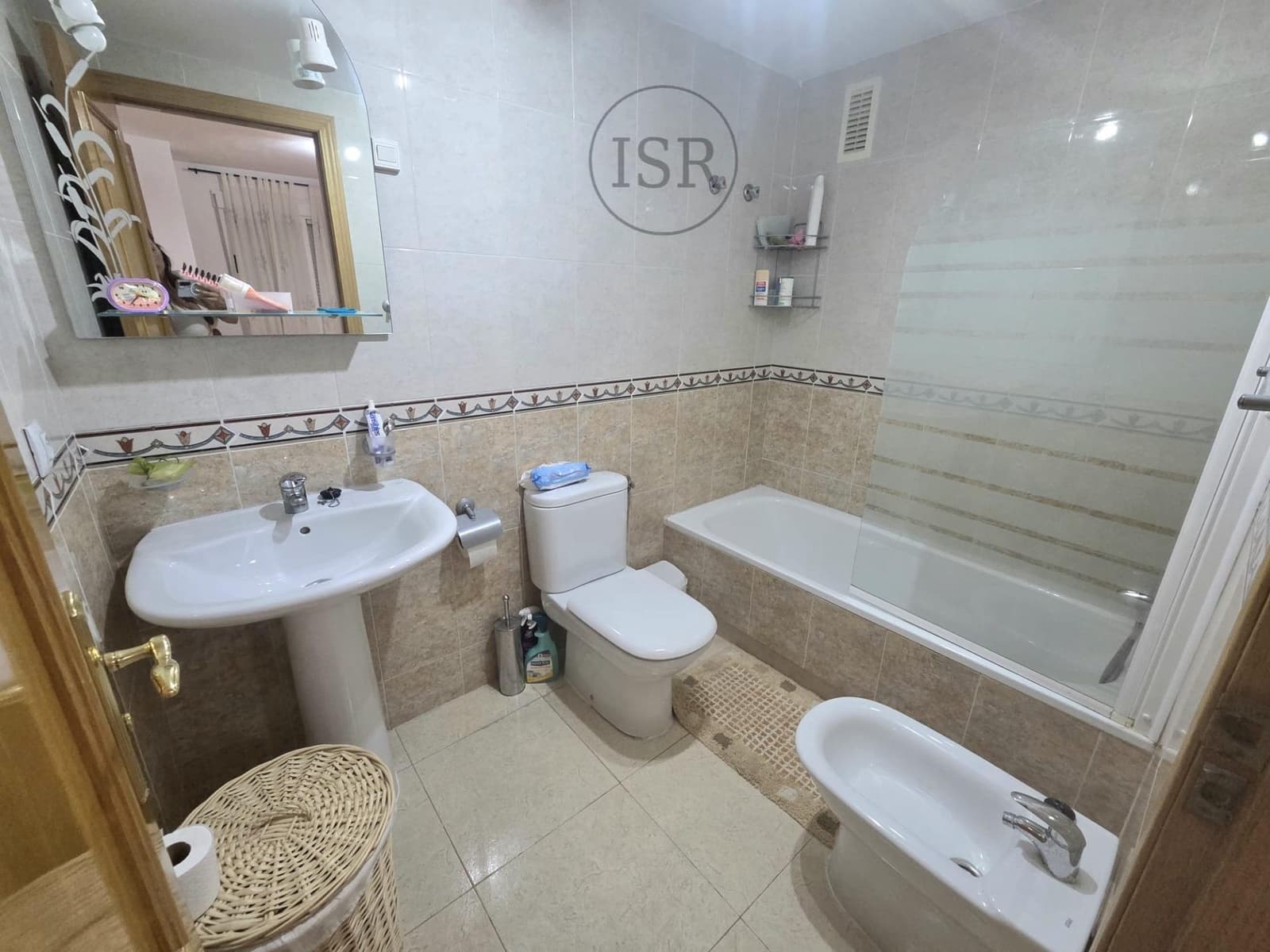3 bedroom Apartment for sale in Garrucha with pool garage - € 185,000 (Ref: 9815923)