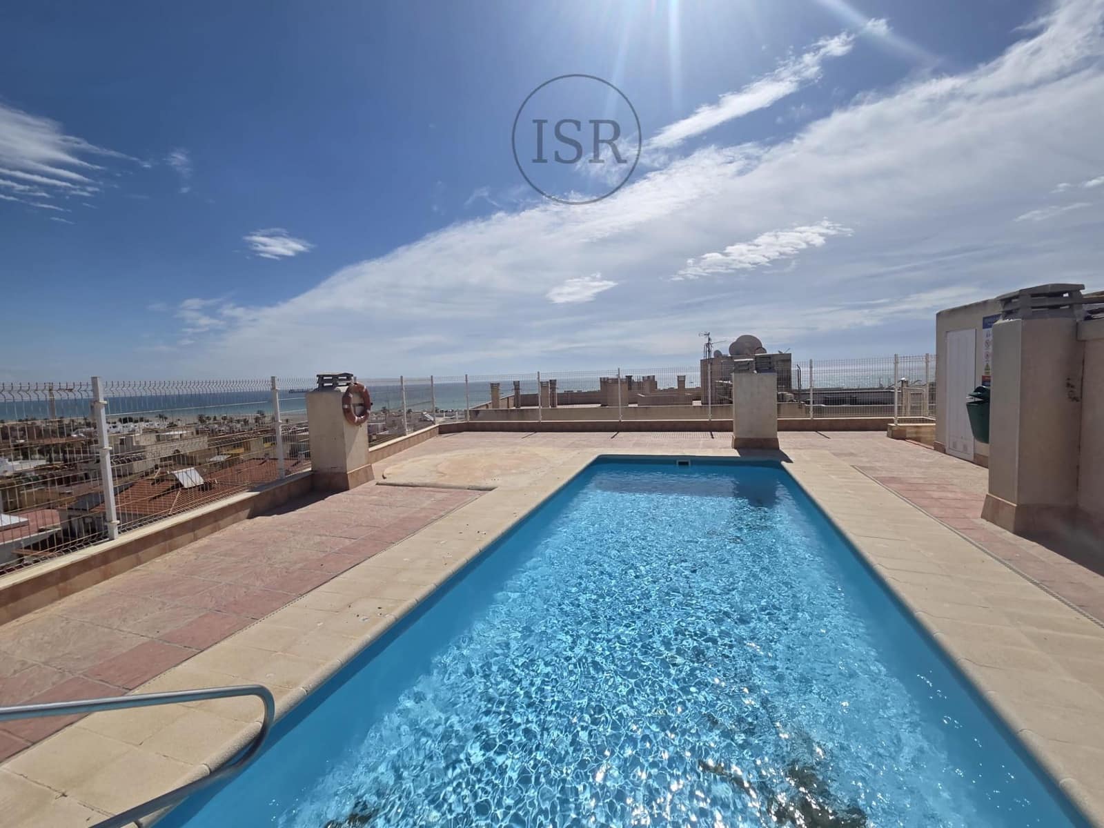 3 bedroom Apartment for sale in Garrucha with pool garage - € 185,000 (Ref: 9815923)