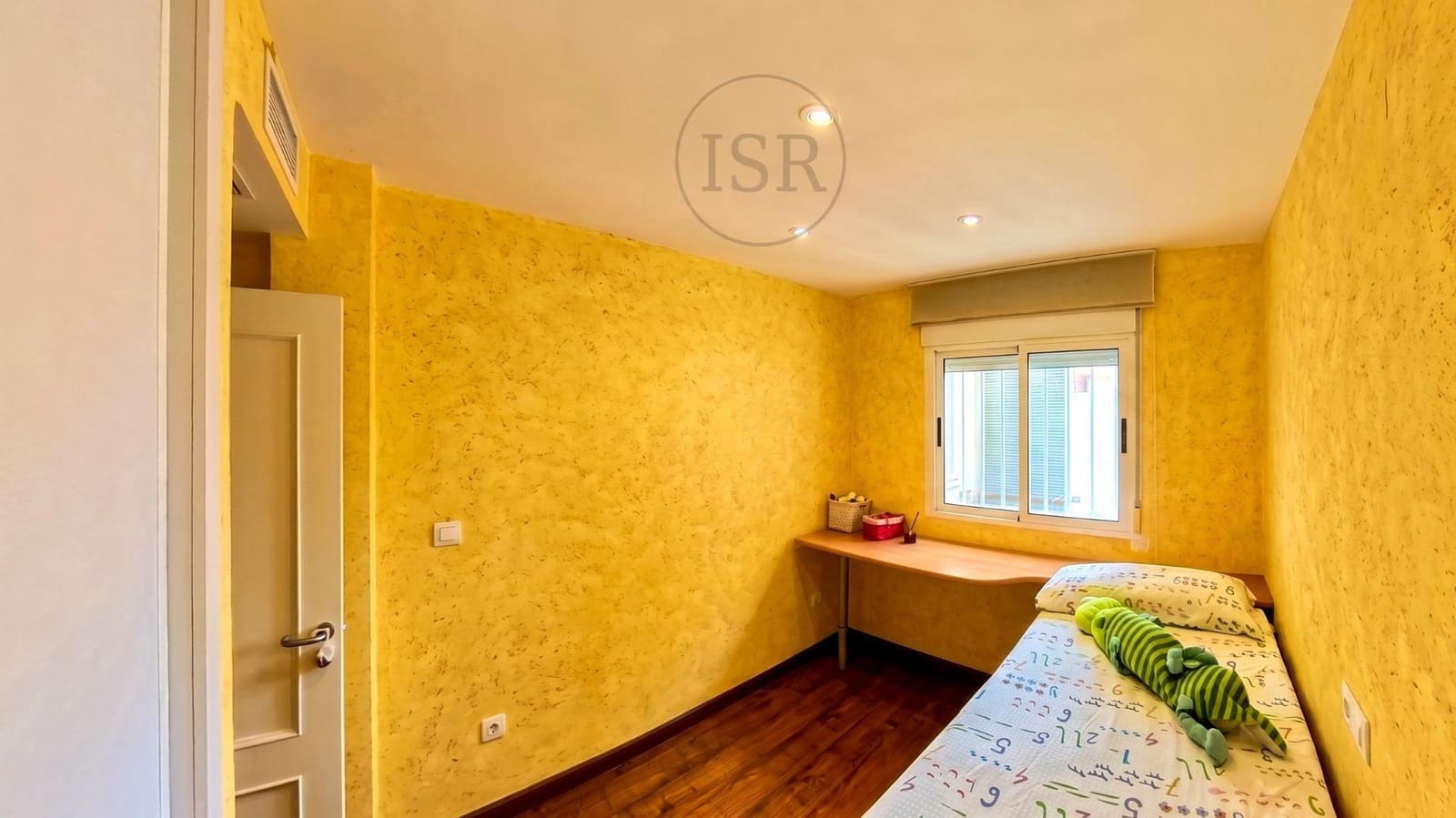 3 bedroom Penthouse for sale in Garrucha with pool garage - € 229,000 (Ref: 9843469)