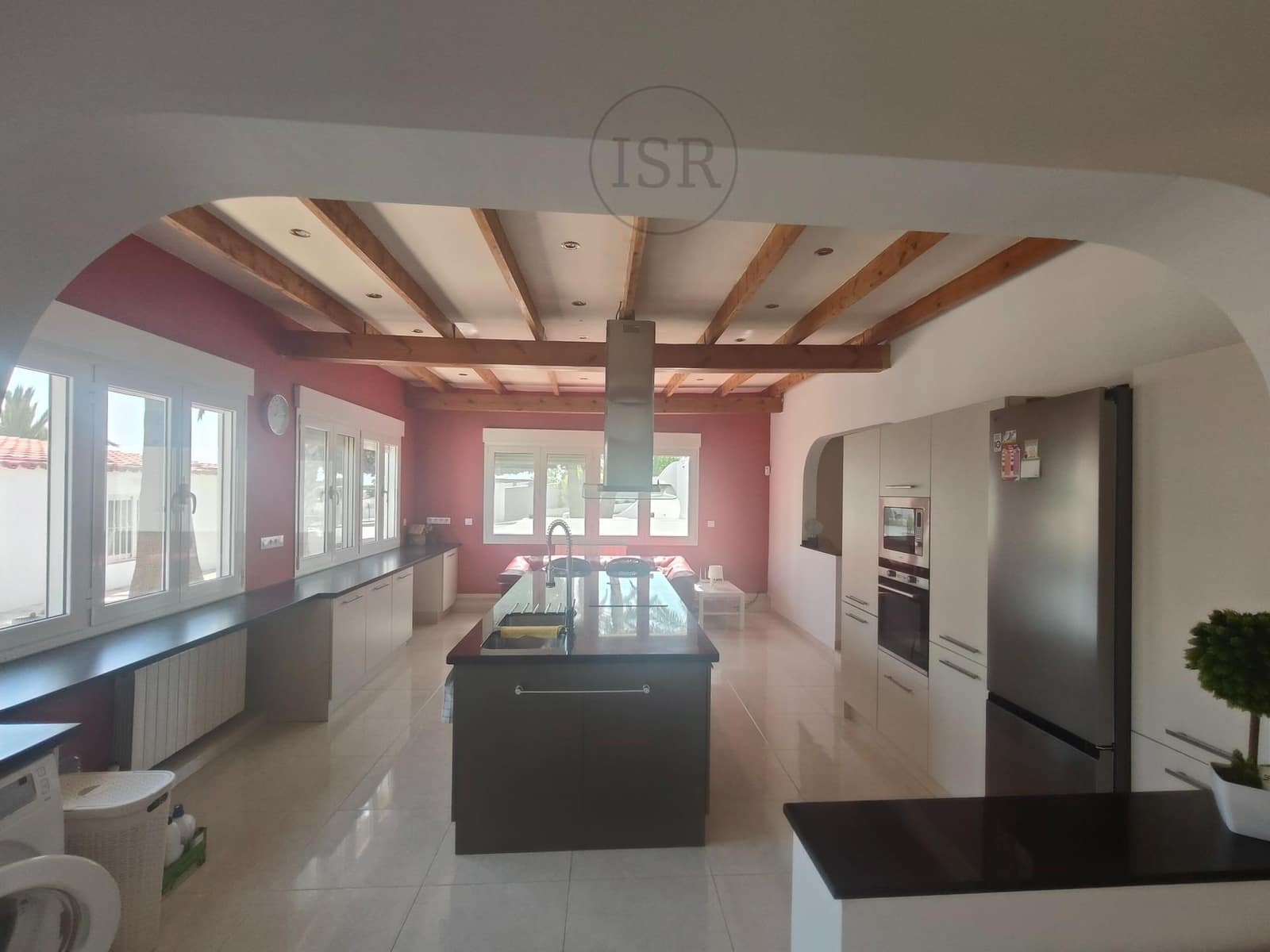 3 bedroom Villa for sale in El Real with garage - € 625,000 (Ref: 9865259)