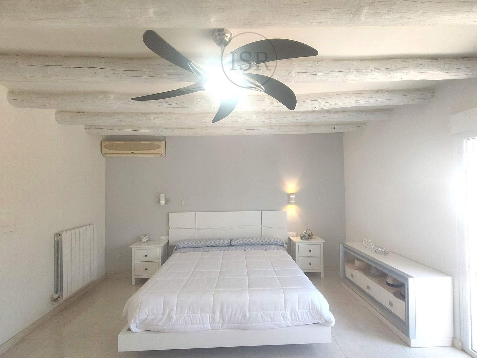 3 bedroom Villa for sale in El Real with garage - € 625,000 (Ref: 9865259)