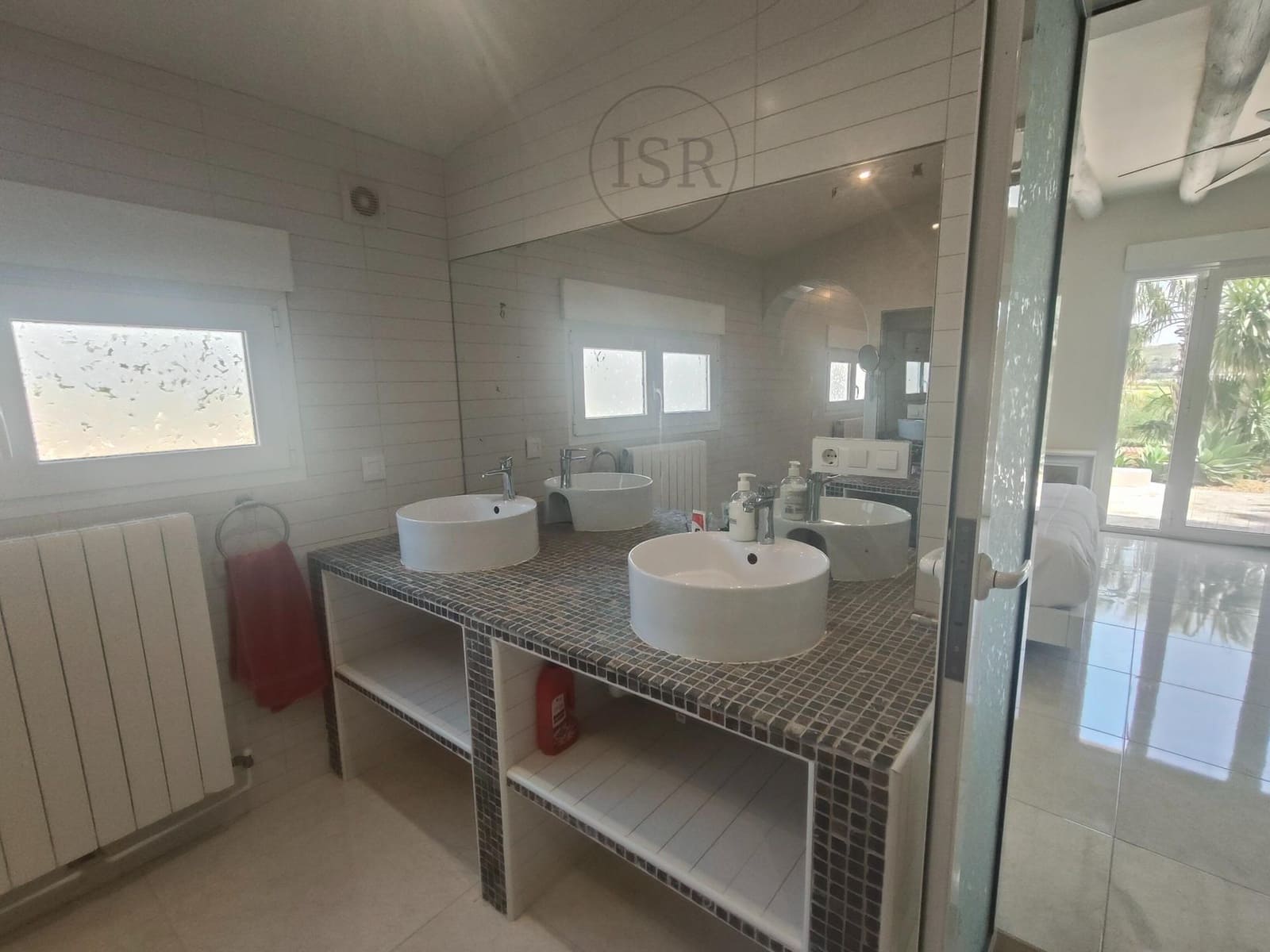 3 bedroom Villa for sale in El Real with garage - € 625,000 (Ref: 9865259)