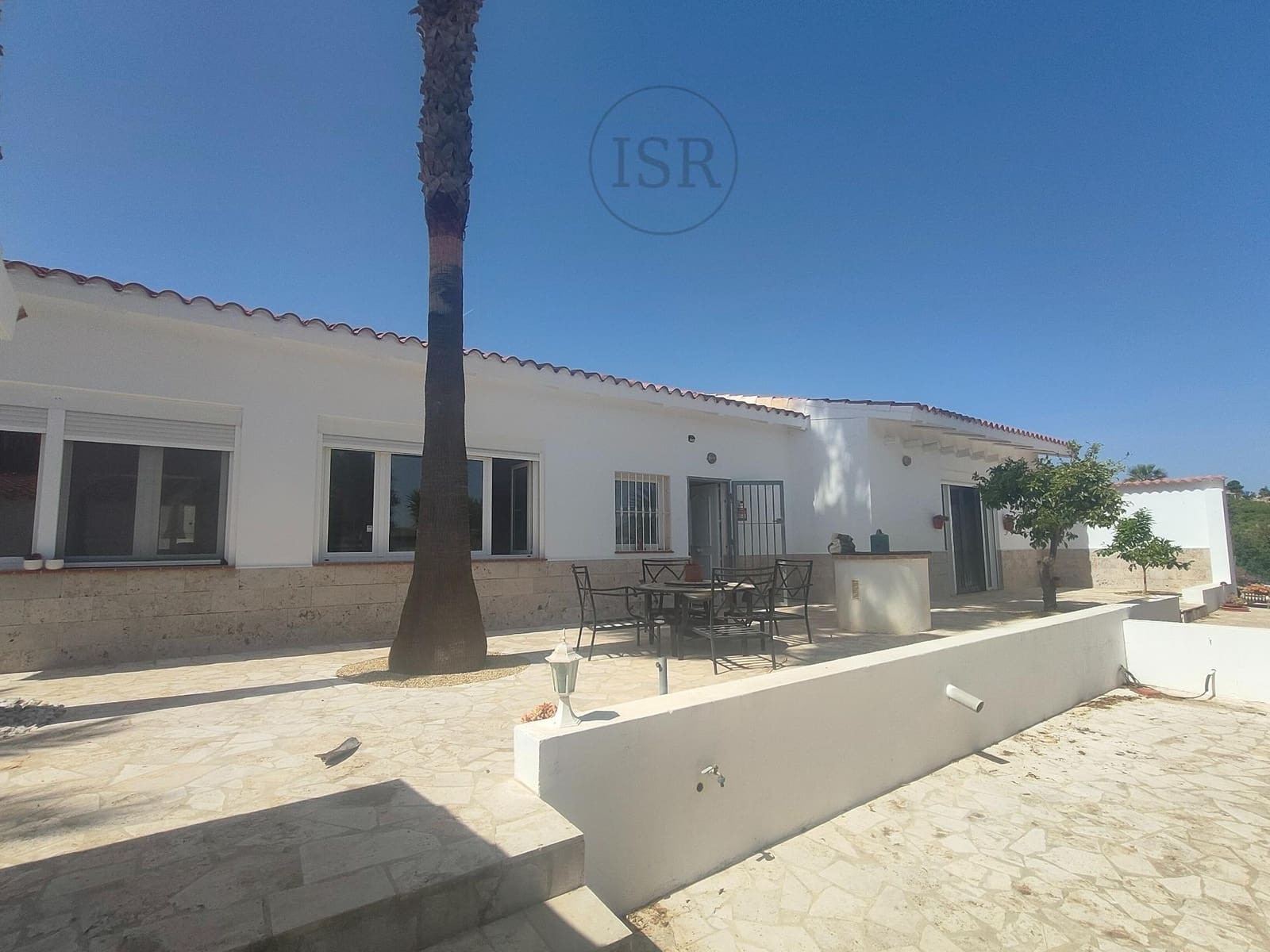 3 bedroom Villa for sale in El Real with garage - € 625,000 (Ref: 9865259)