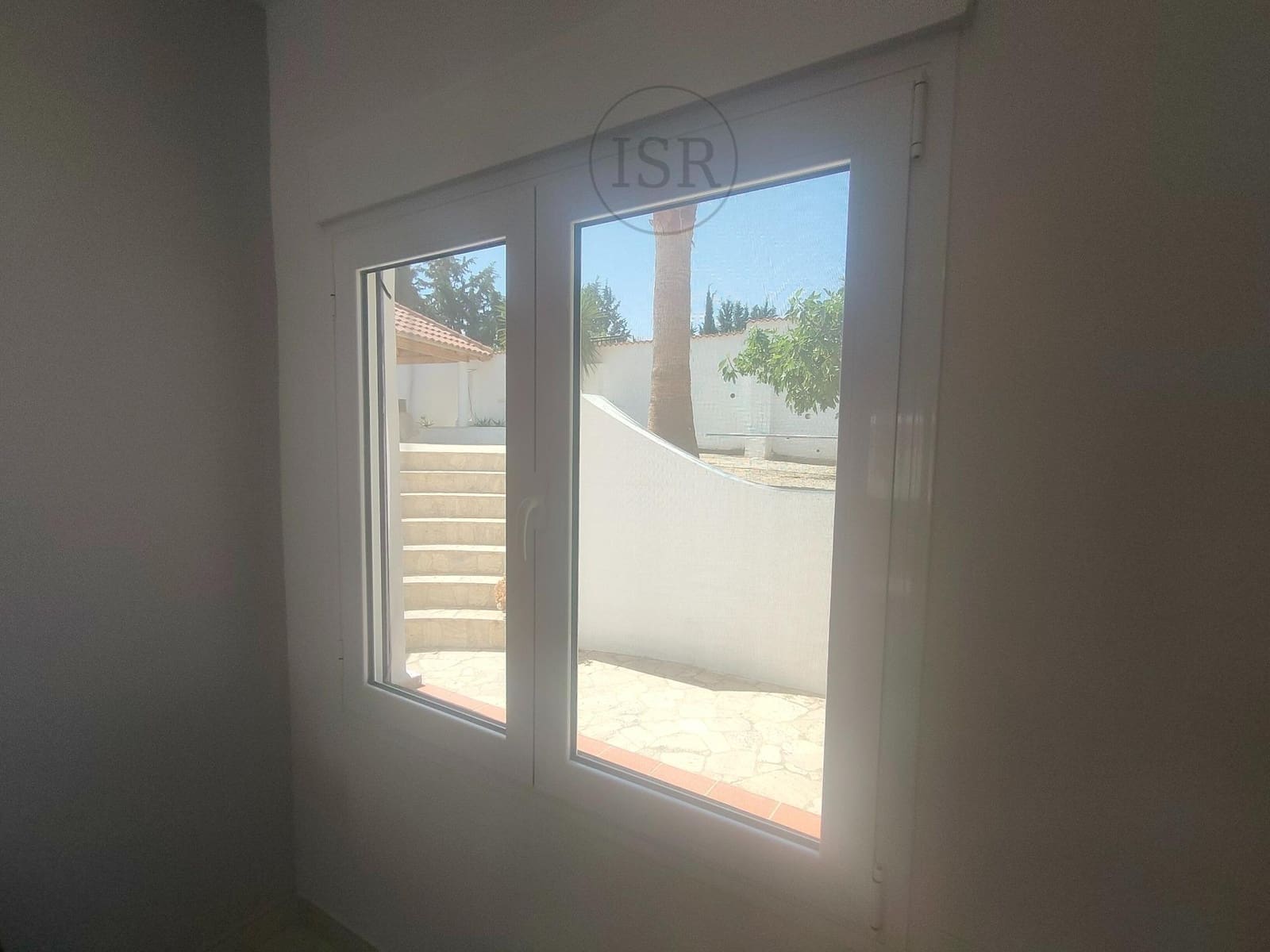 3 bedroom Villa for sale in El Real with garage - € 625,000 (Ref: 9865259)