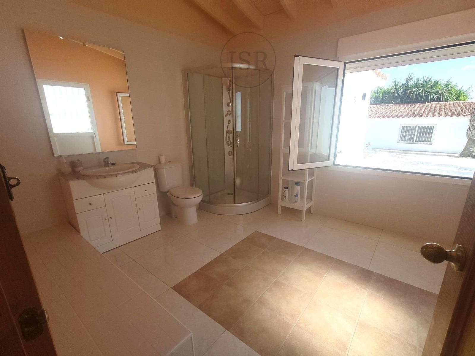 3 bedroom Villa for sale in El Real with garage - € 625,000 (Ref: 9865259)
