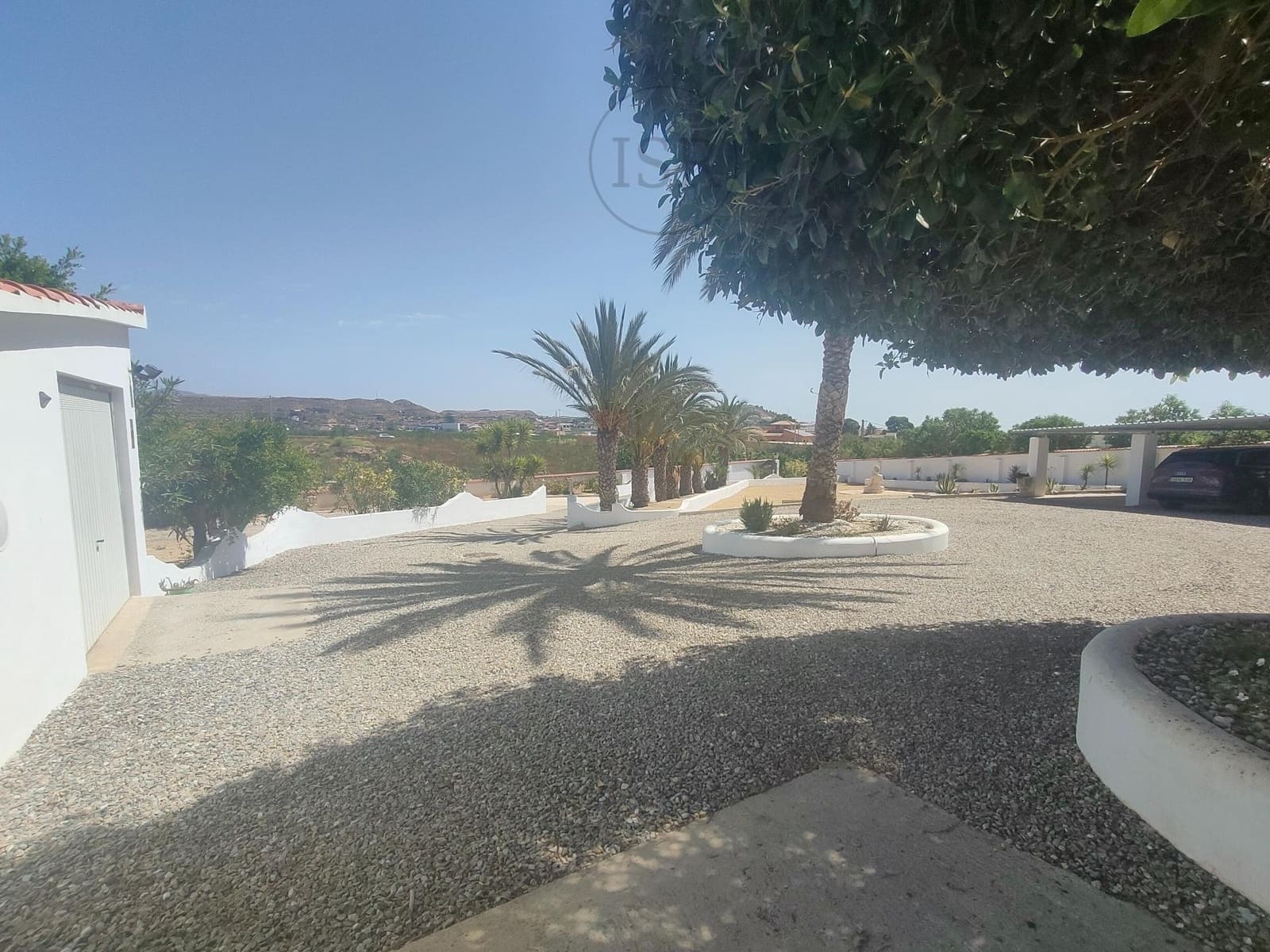 3 bedroom Villa for sale in El Real with garage - € 625,000 (Ref: 9865259)