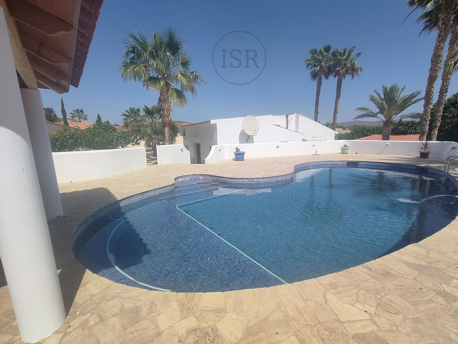 3 bedroom Villa for sale in El Real with garage - € 625,000 (Ref: 9865259)