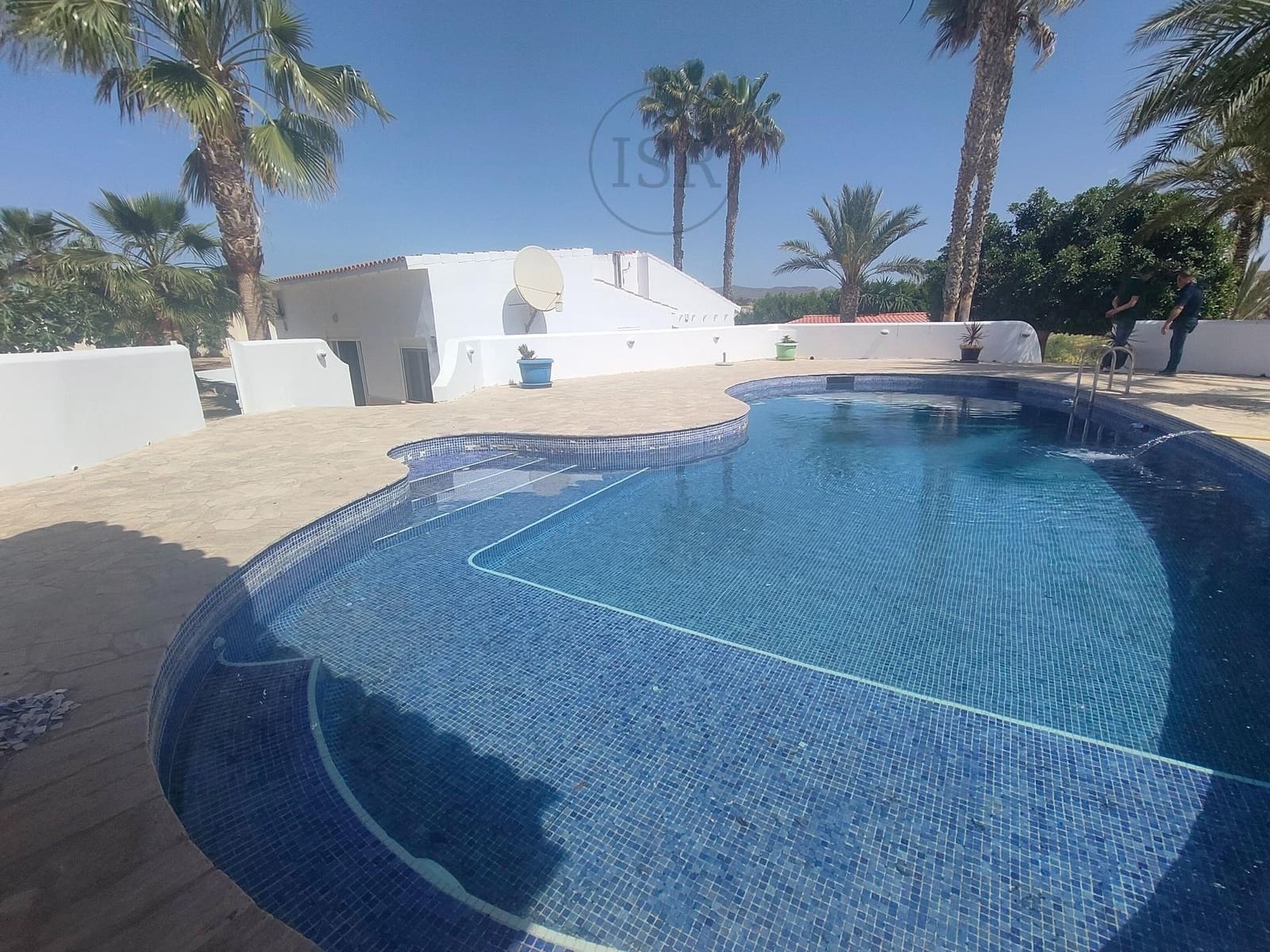 3 bedroom Villa for sale in El Real with garage - € 625,000 (Ref: 9865259)