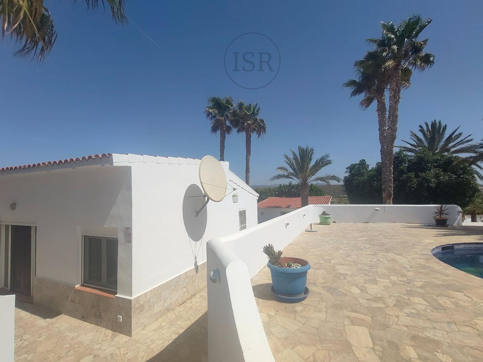 3 bedroom Villa for sale in El Real with garage - € 625,000 (Ref: 9865259)